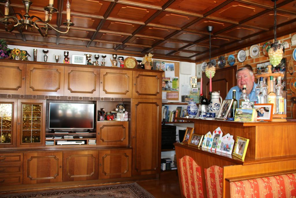 Haus Dorfer Bed & Breakfast Мариапфар Екстериор снимка