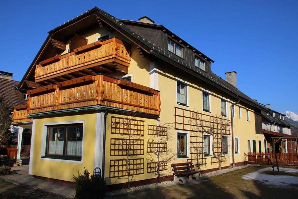 Haus Dorfer Bed & Breakfast Мариапфар Екстериор снимка