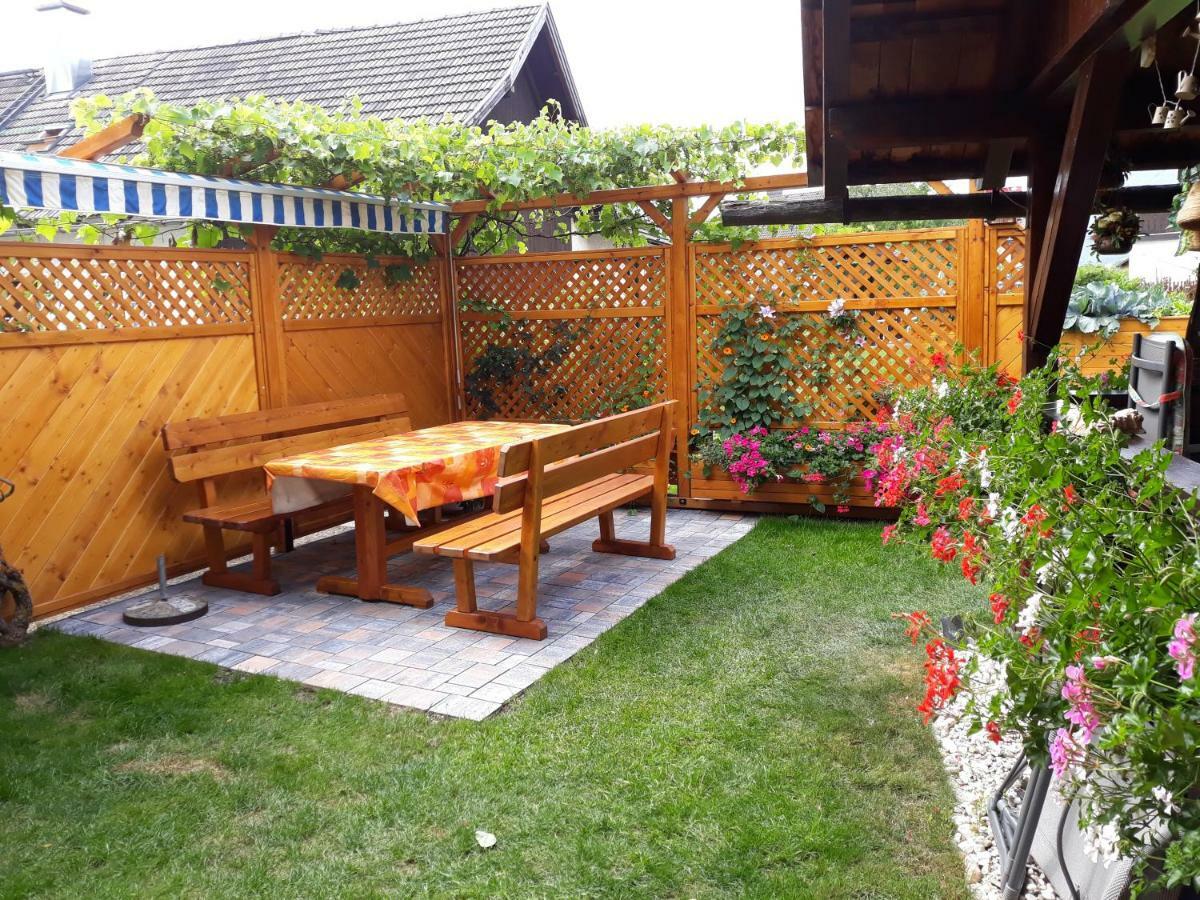 Haus Dorfer Bed & Breakfast Мариапфар Екстериор снимка